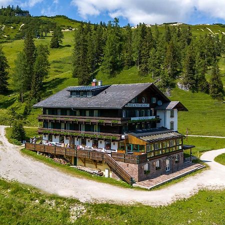 Hotel Alpen Arnika Tauplitzalm Exteriör bild