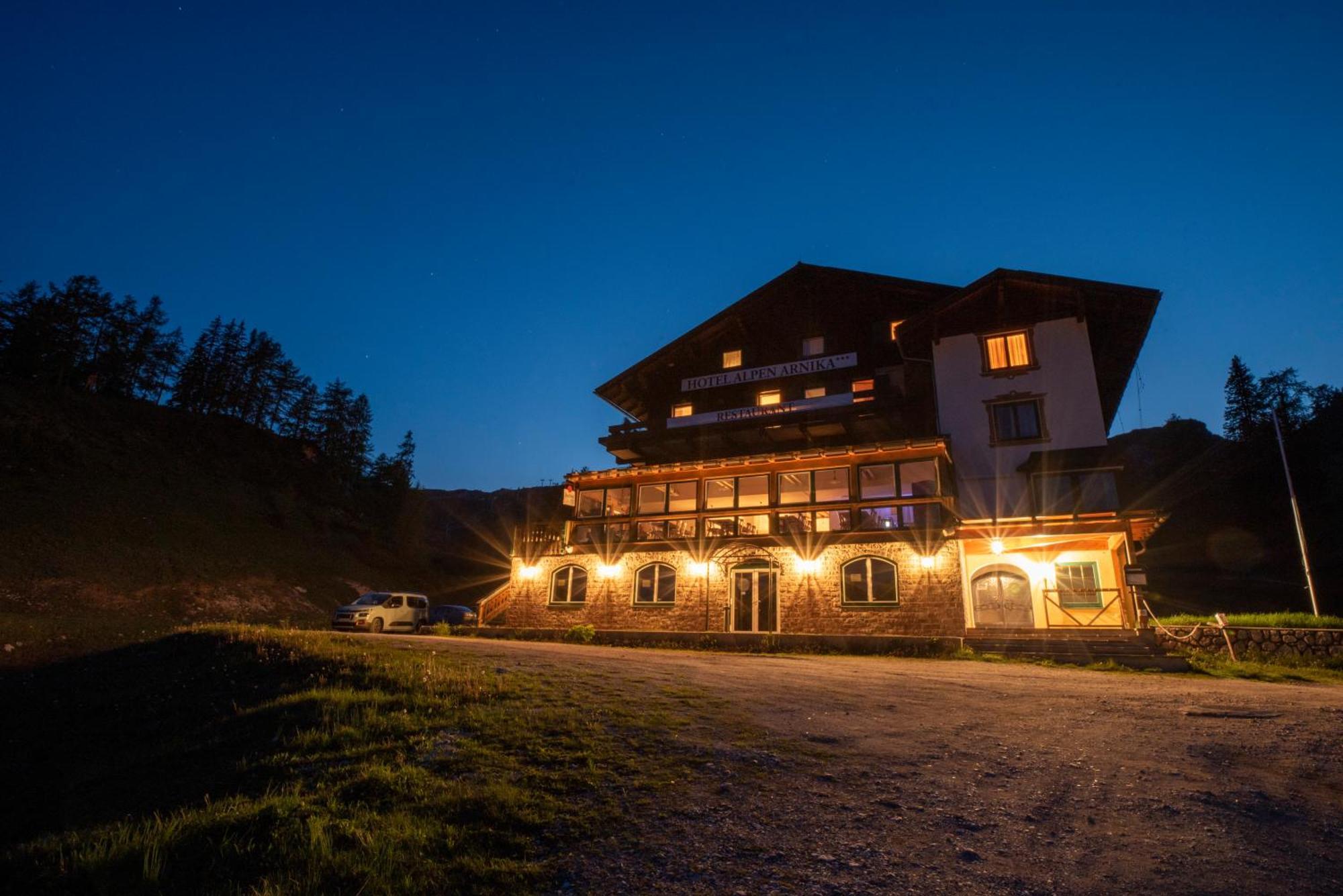 Hotel Alpen Arnika Tauplitzalm Exteriör bild