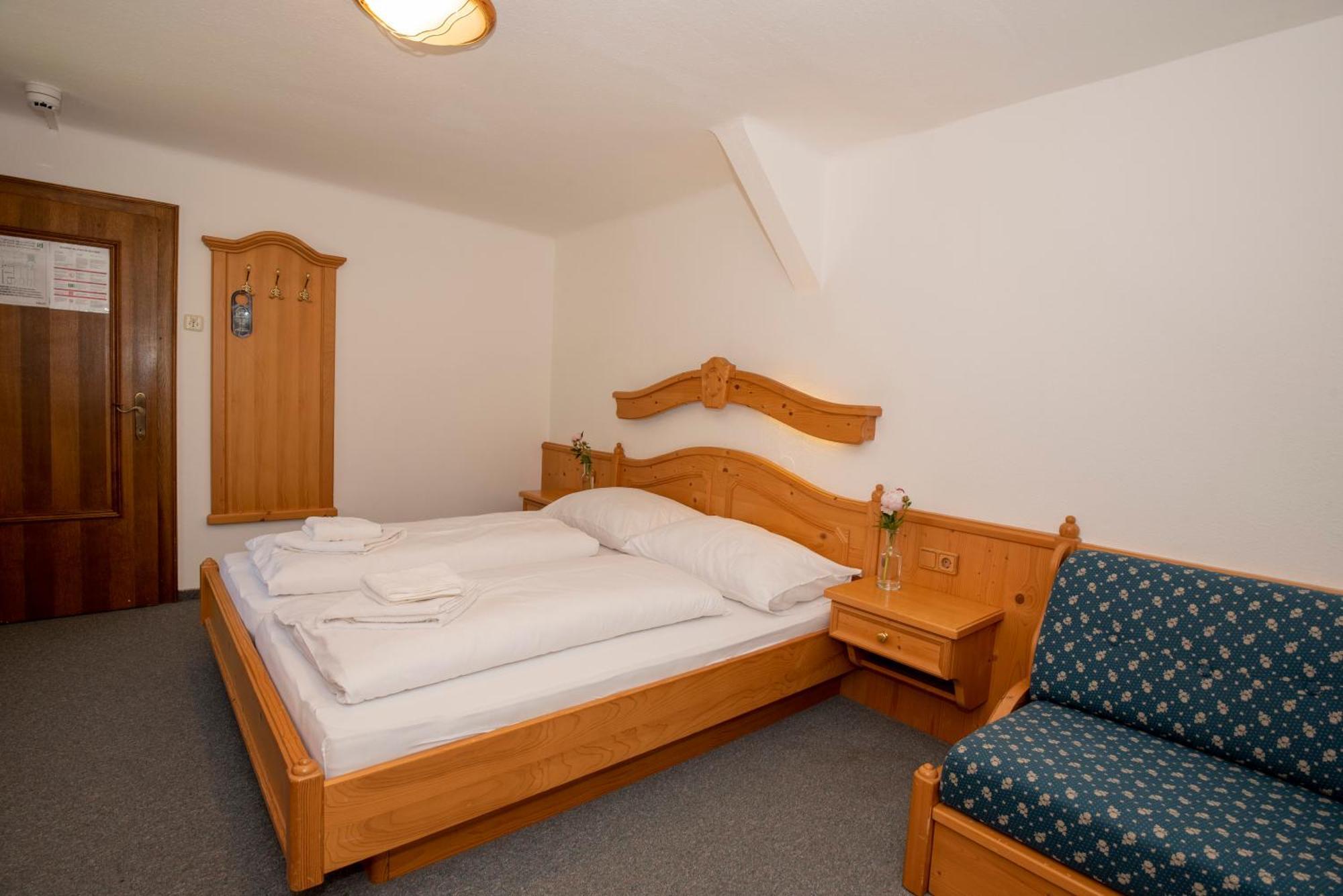 Hotel Alpen Arnika Tauplitzalm Exteriör bild