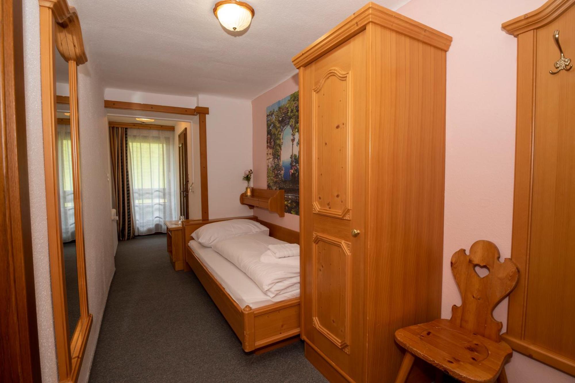 Hotel Alpen Arnika Tauplitzalm Exteriör bild