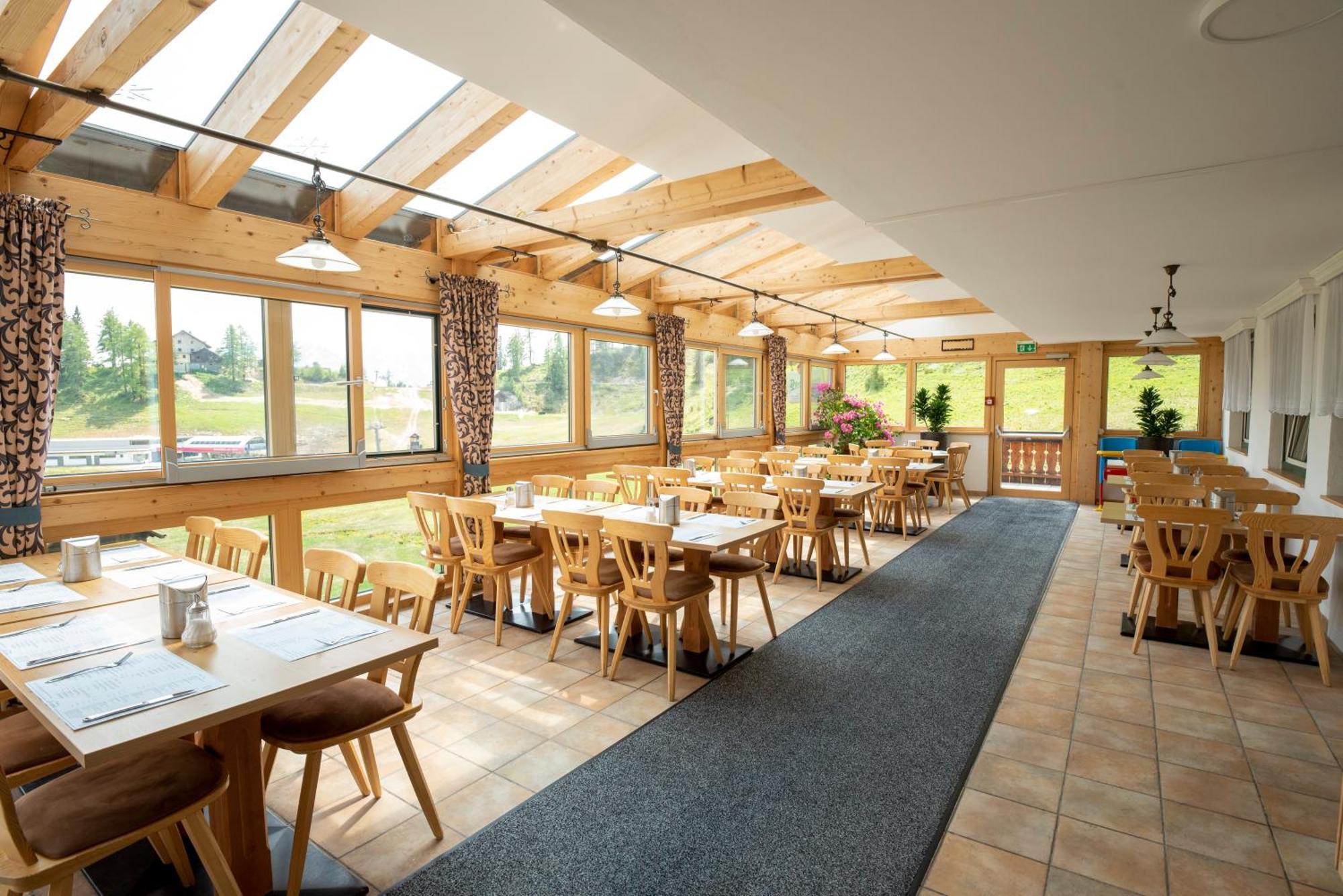 Hotel Alpen Arnika Tauplitzalm Exteriör bild